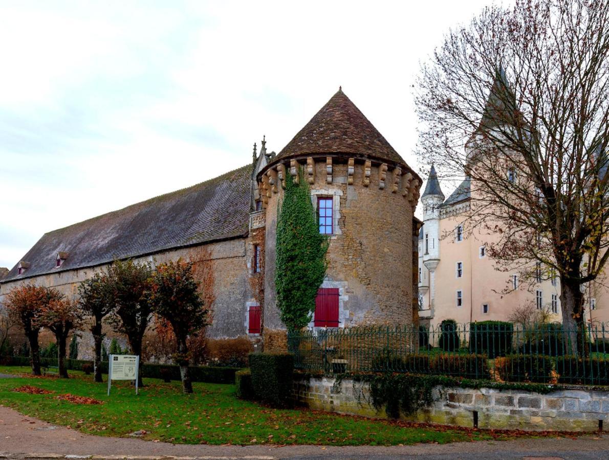 مبيت وإفطار Chateau Saint-Chartier المظهر الخارجي الصورة